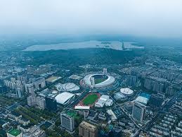 尼克斯主场力克独行侠，唐斯带队再显神威